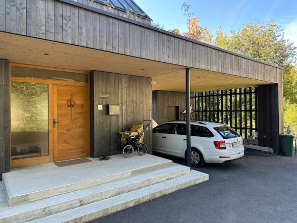 Architekt Kirchdorf Simon Glas Referenzprojekt Haus G Eingang