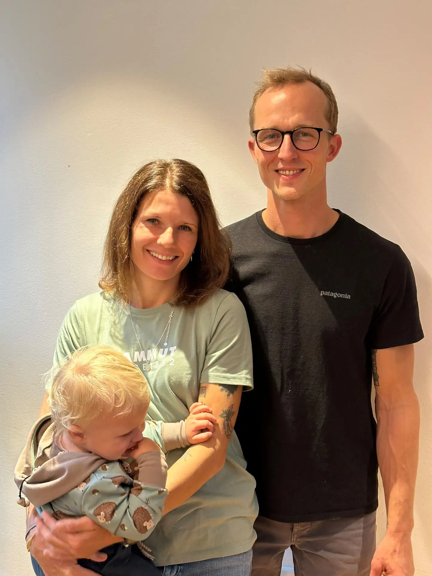 Architekt Kirchdorf Simon Glas Familienfoto Bauherren erfolgreiche Zusammenarbeit