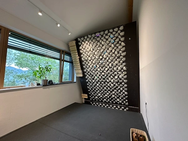 Architekt Kirchdorf Simon Glas Referenzprojekt Haus G Verzierung Innenraum